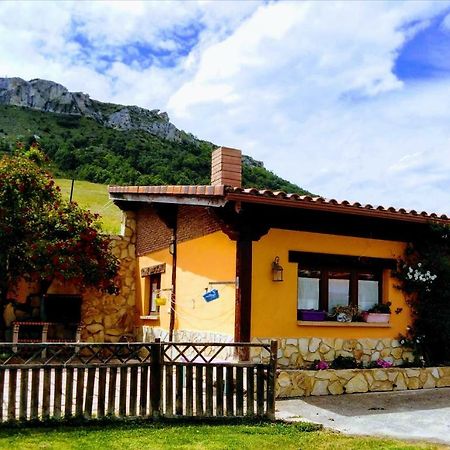 Casa Las Ninas Quintanahedo Exterior photo